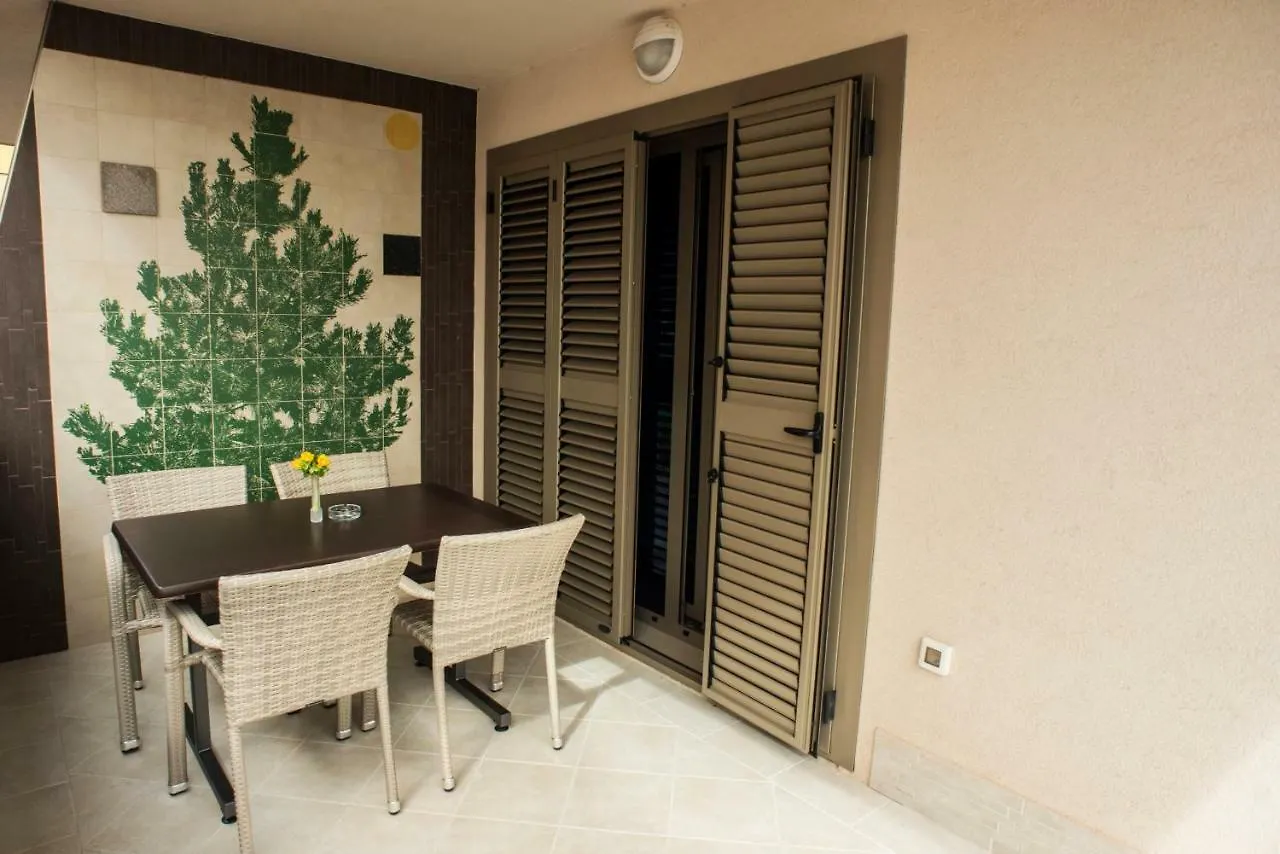 Apartments Svijet Mora 2 Povljana Croatia